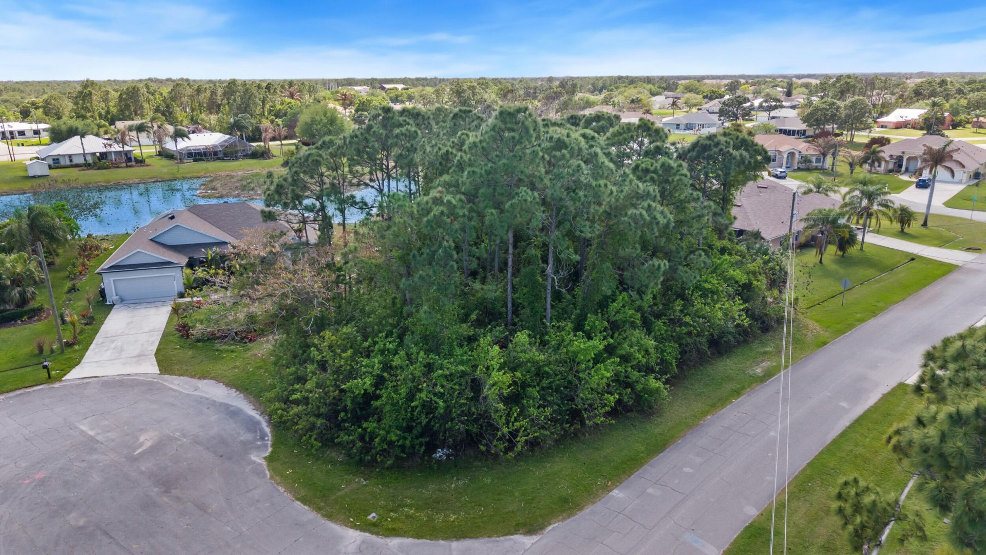 5902 NW Tyrol Court, Port Saint Lucie, FL 34983 Photo