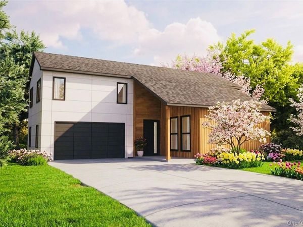 15 Warwick Isle Boulevard, Pine Island, NY 10969