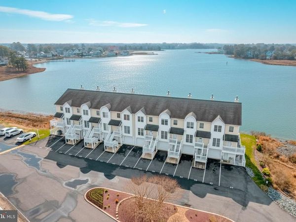 37841 SALT GRASS CV, Unit 100, OCEAN VIEW, DE 19970