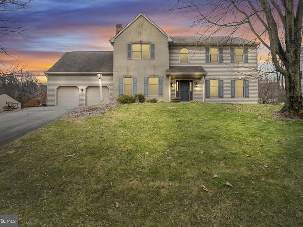 984 DAVID DRIVE, RED LION, PA 17356