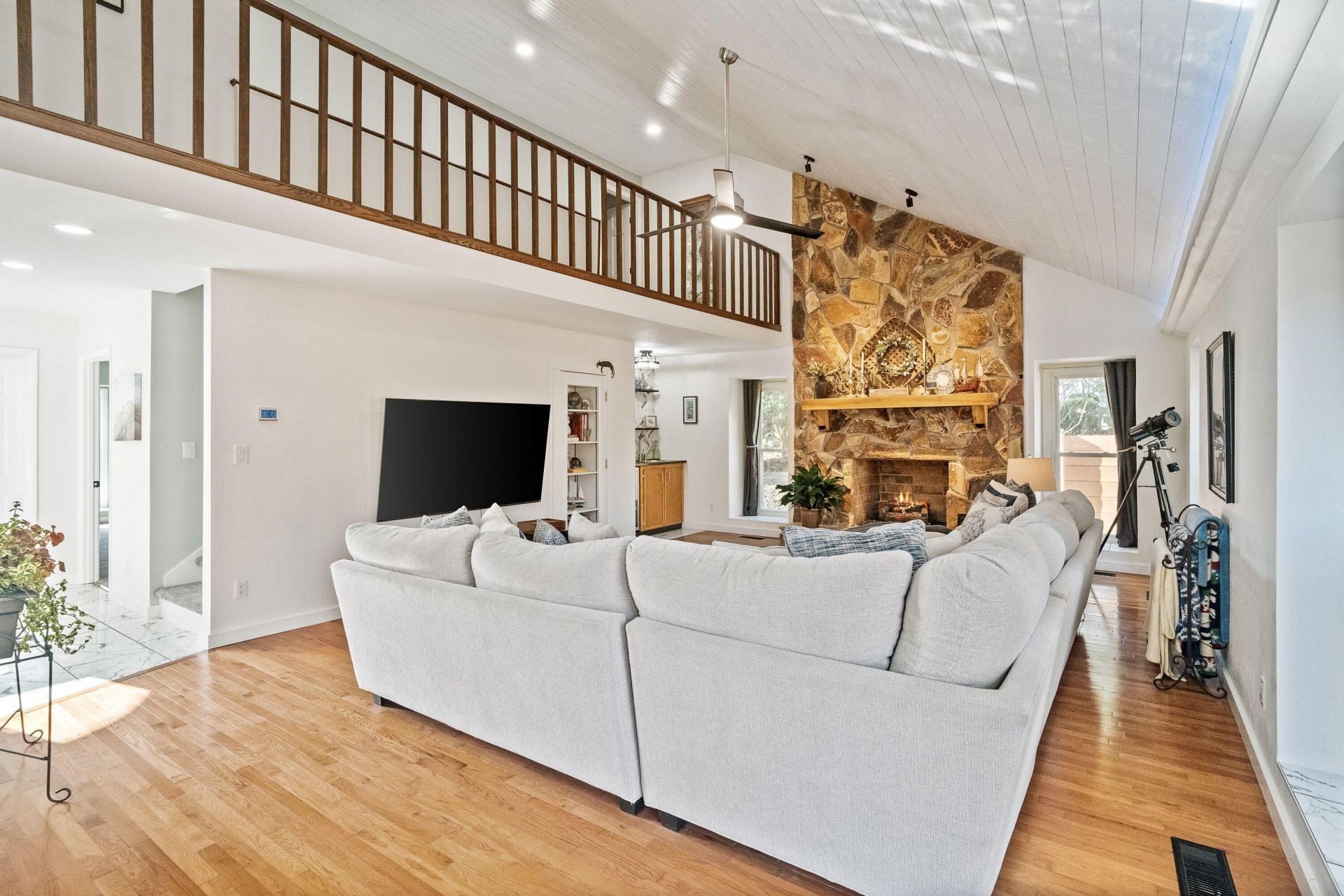 302 Santee Drive Photo 10