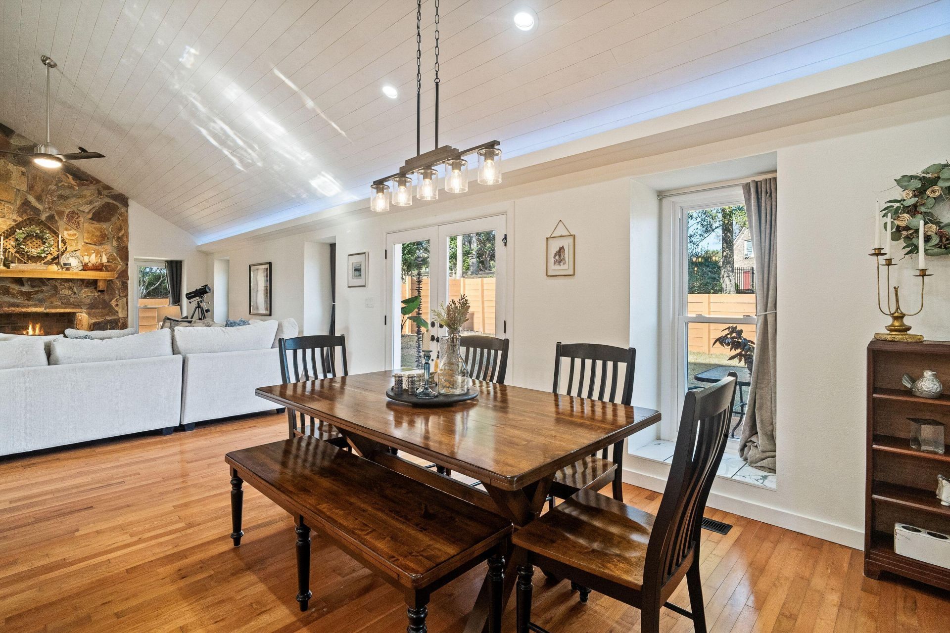 302 Santee Drive Photo 18