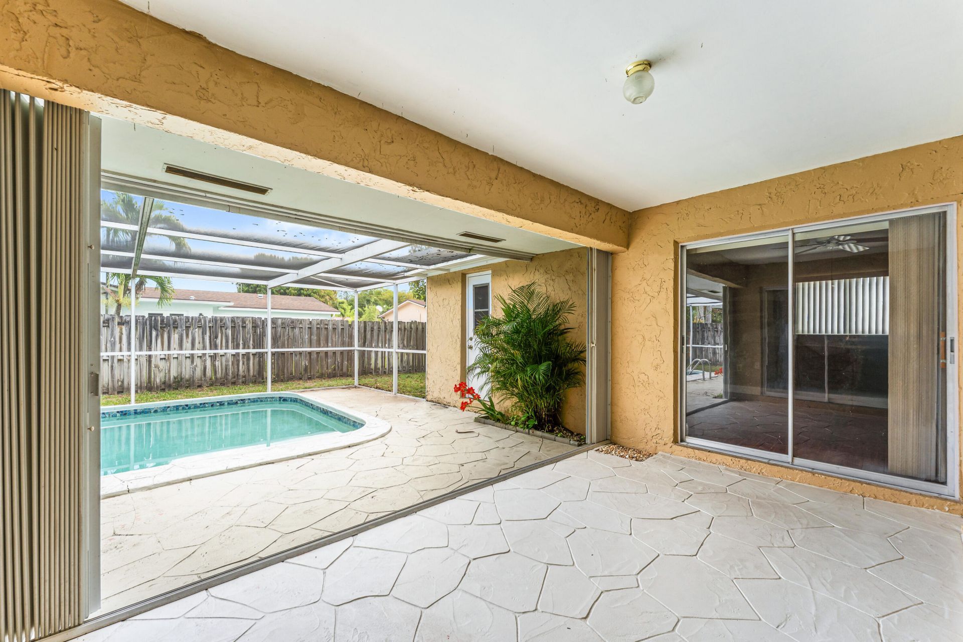 8821 NW 3rd Street, Pembroke Pines, FL 33024 Photo