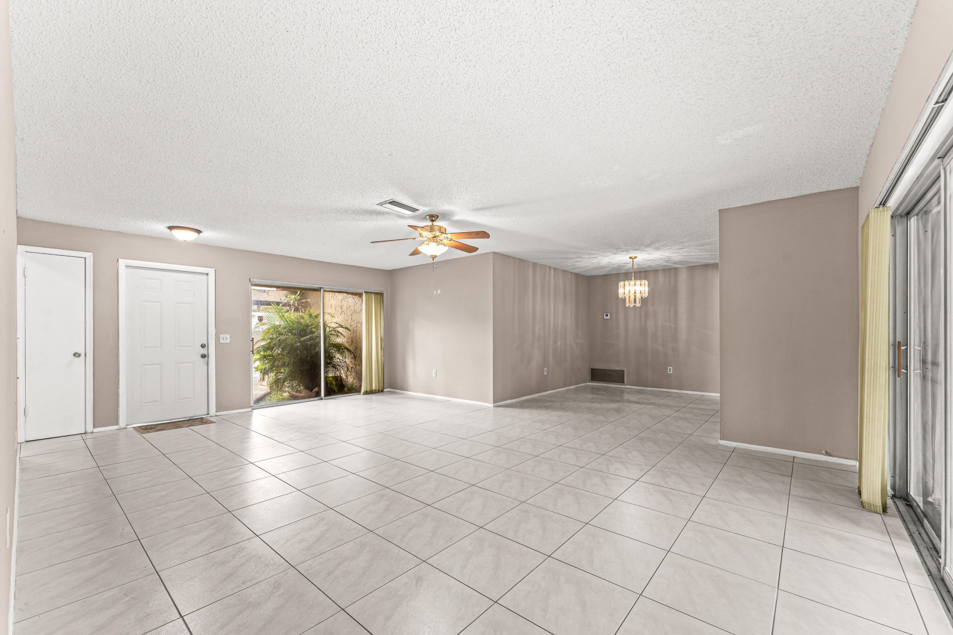 8821 NW 3rd Street, Pembroke Pines, FL 33024 Photo