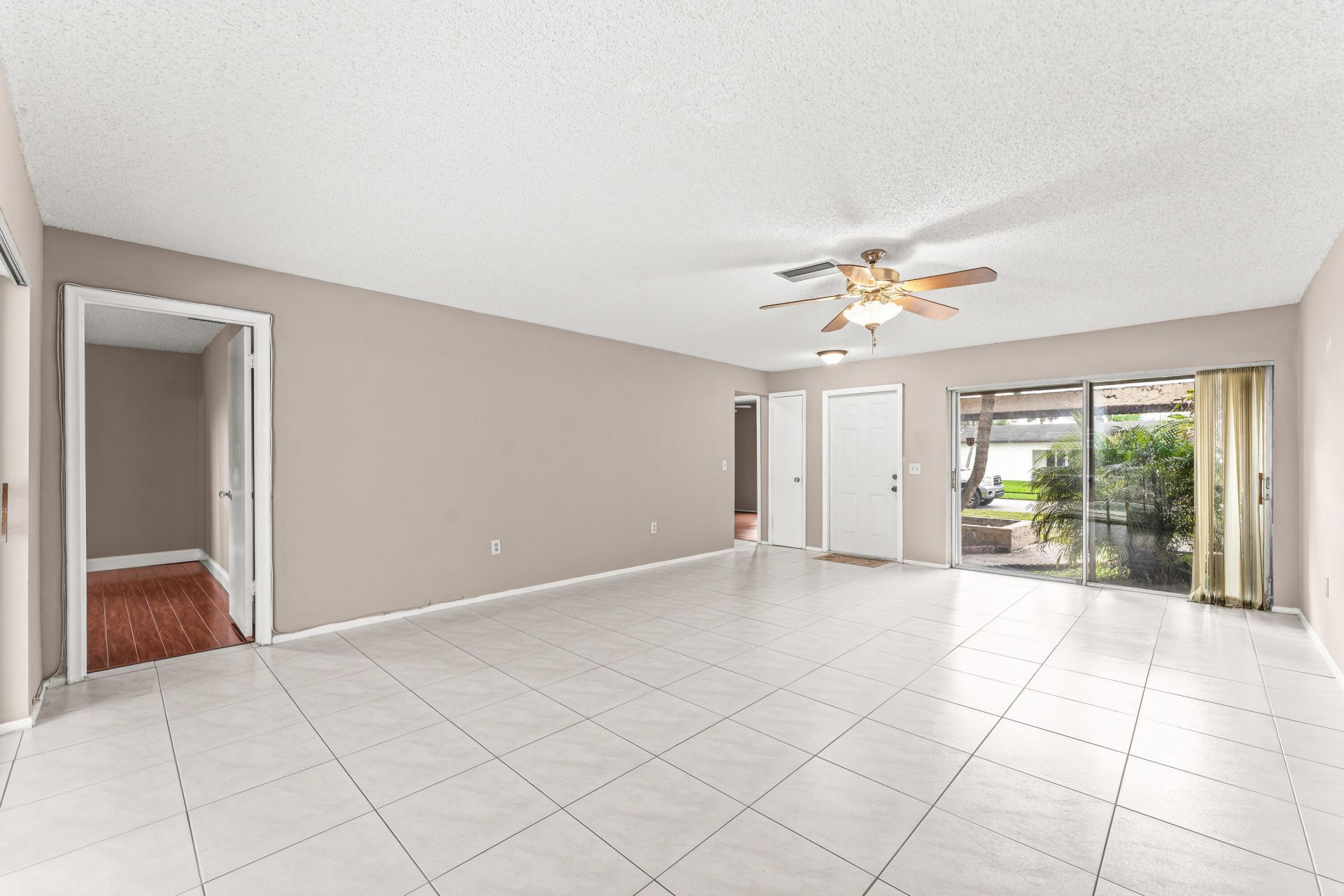 8821 NW 3rd Street, Pembroke Pines, FL 33024 Photo