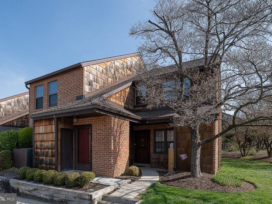 4 Rittenhouse Court , Unit 181, Chesterbrook, PA 19087 Main Photo
