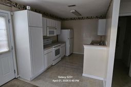 1324 Waverly Place Drive  photo 4