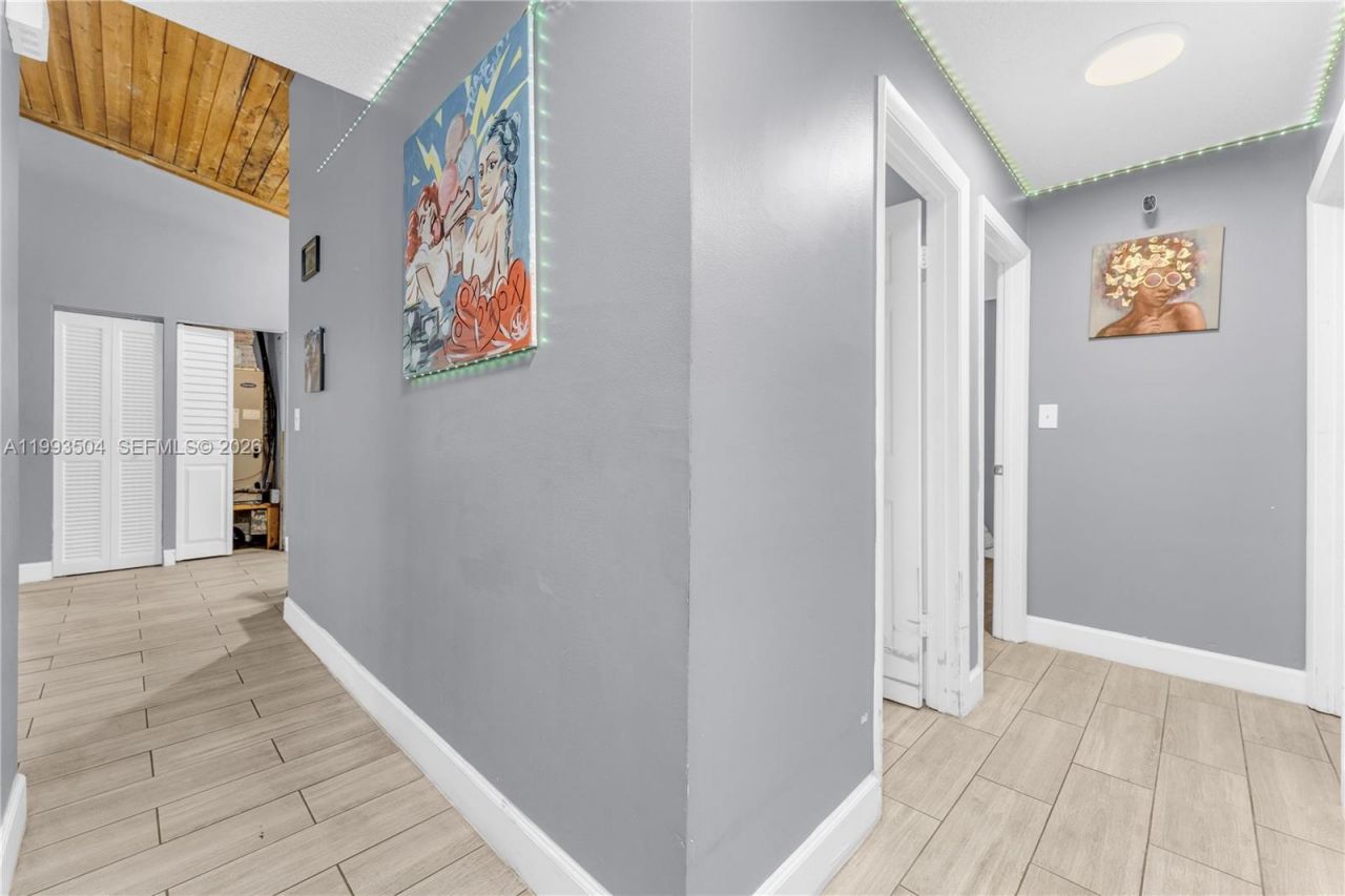 5701 NW 54th Way , Tamarac, FL 33319 Photo