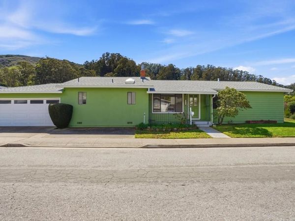 1372 Alicante Drive, Pacifica, CA 94044