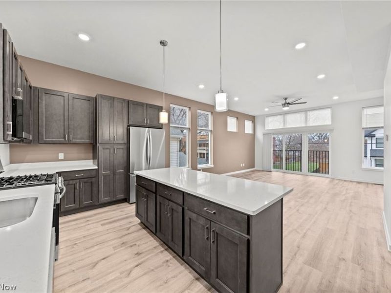 4711 Bridge Avenue, Cleveland, OH 44102 Photo 10