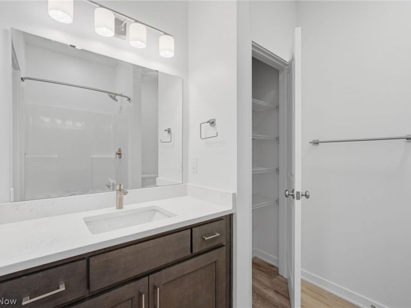 4711 Bridge Avenue, Cleveland, OH 44102 Photo 22