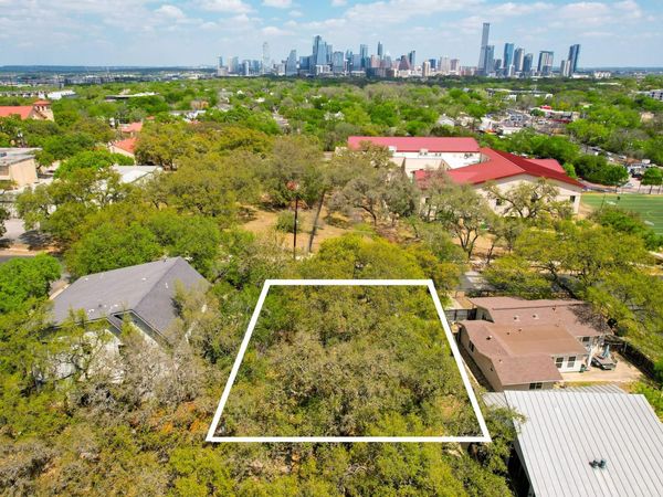 703 Herndon LN, Austin, TX 78704