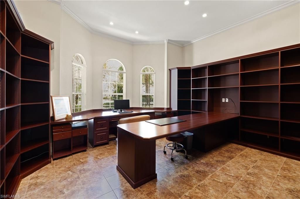 5215 Old Gallows Way, Naples, FL 34105 Photo