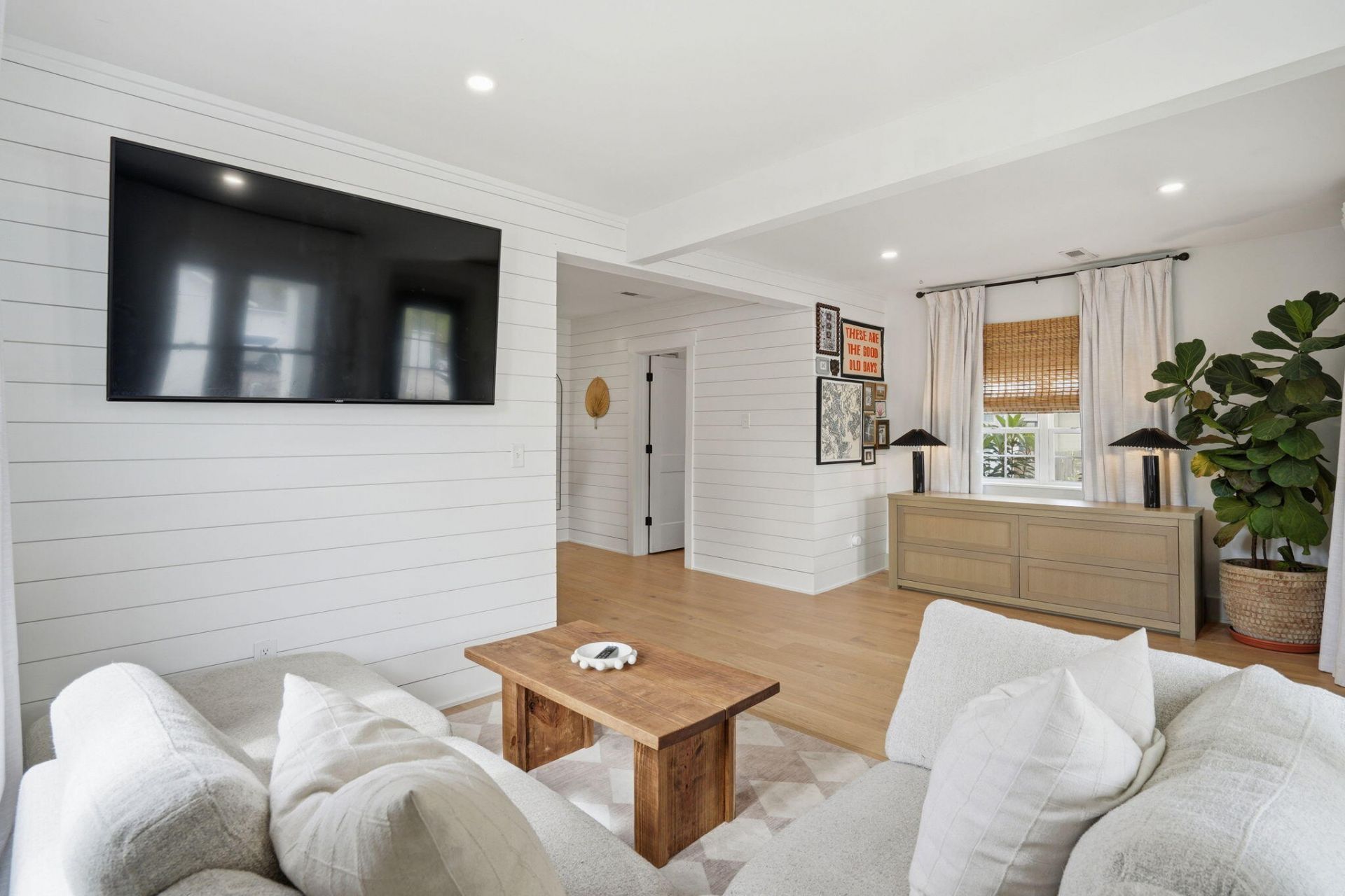 1120 Gunn Avenue Photo 10