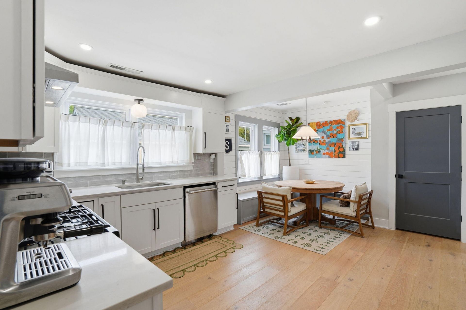 1120 Gunn Avenue Photo 12