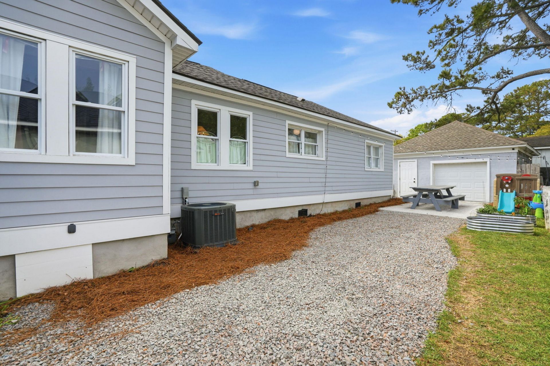 1120 Gunn Avenue Photo 31