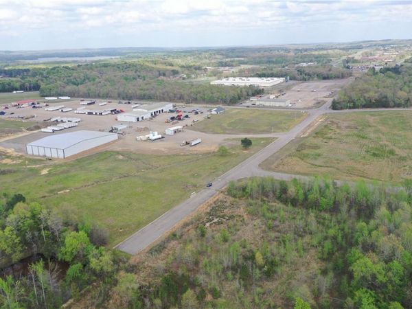 Arrow Drive , Morrilton, AR 72110