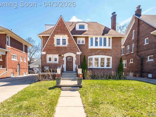 1675 Chicago Boulevard, Detroit, MI 48206