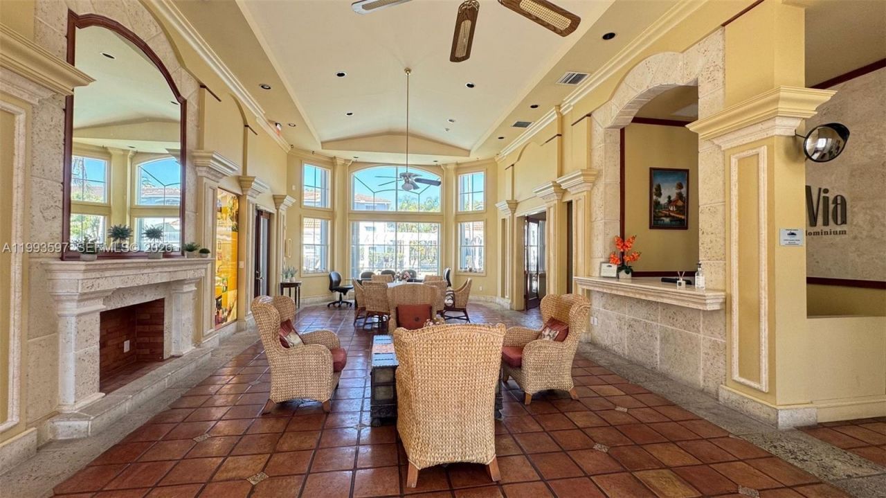 9640 NW 2nd St , Unit 5-204, Pembroke Pines, FL 33024 Photo