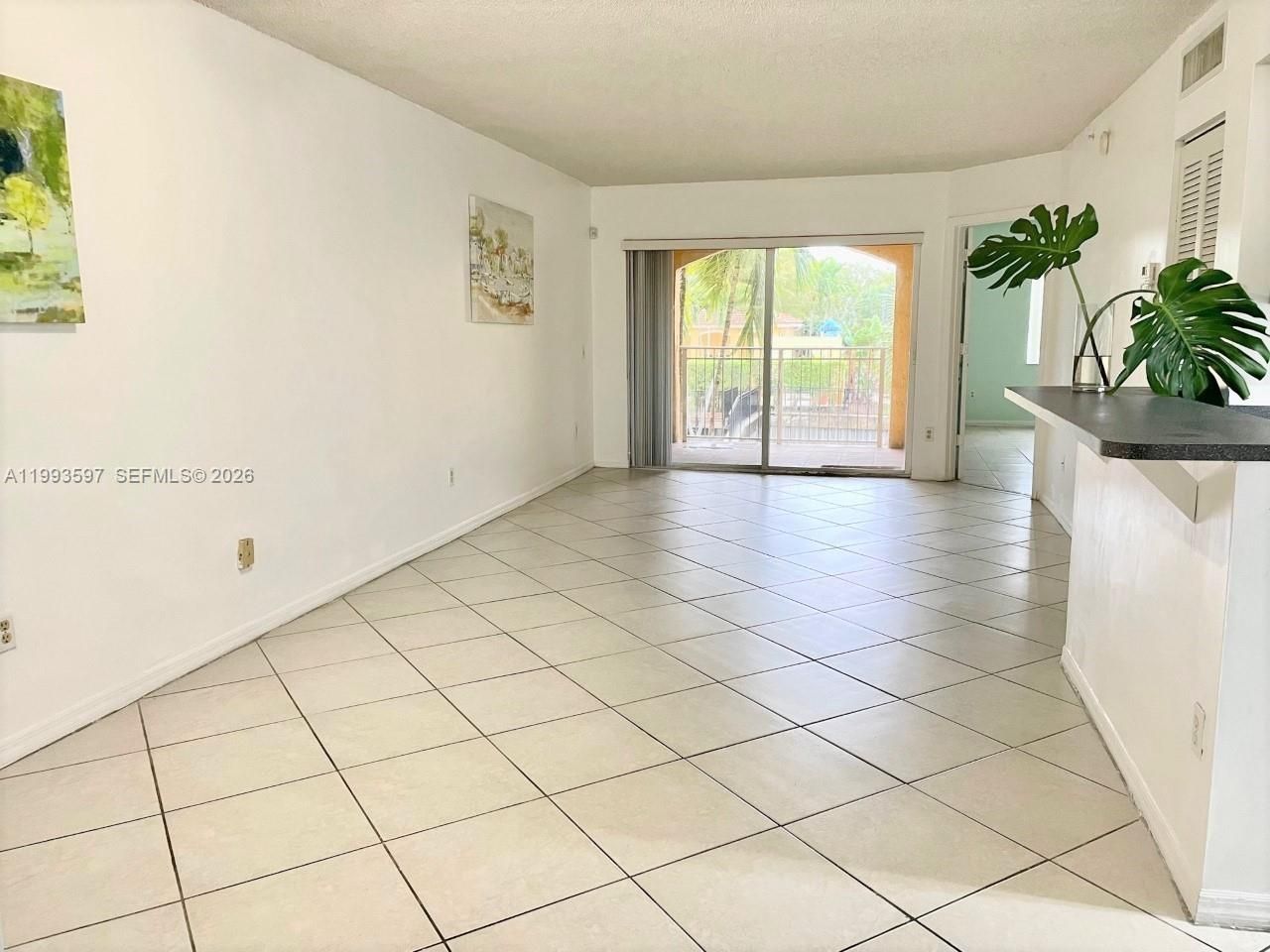 9640 NW 2nd St , Unit 5-204, Pembroke Pines, FL 33024 Photo