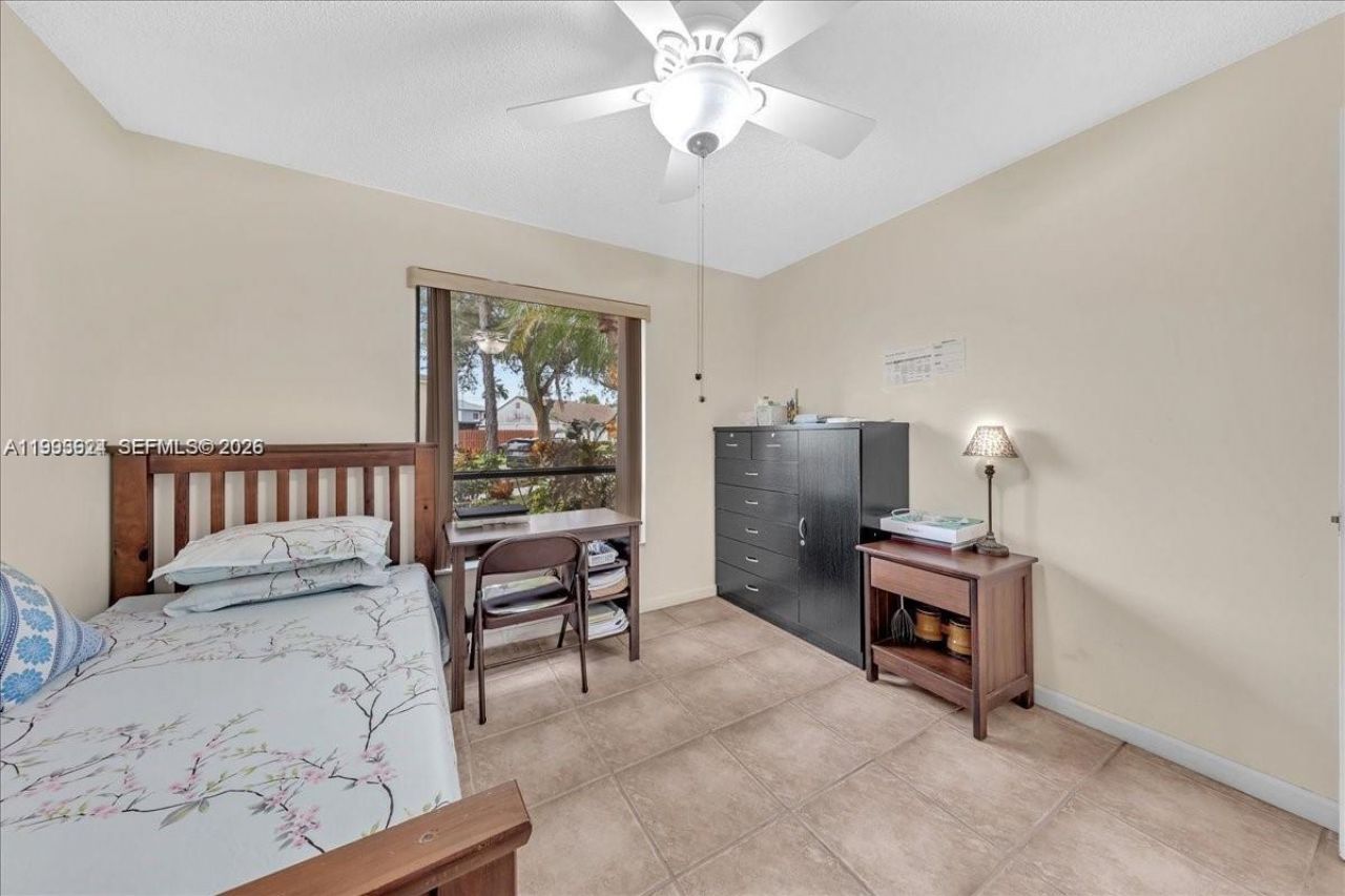 3930 NW 79th Way , Davie, FL 33024 Photo