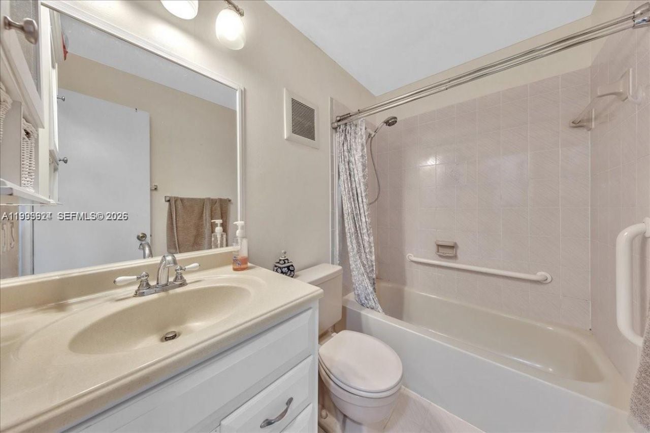 3930 NW 79th Way , Davie, FL 33024 Photo