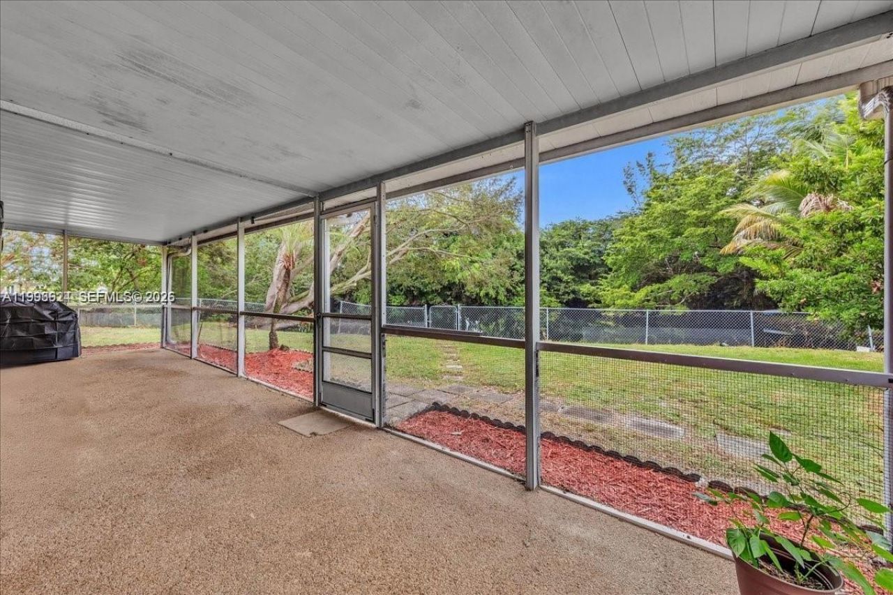 3930 NW 79th Way , Davie, FL 33024 Photo