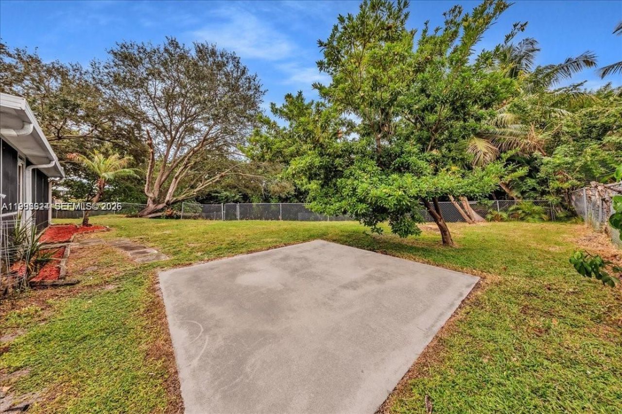 3930 NW 79th Way , Davie, FL 33024 Photo