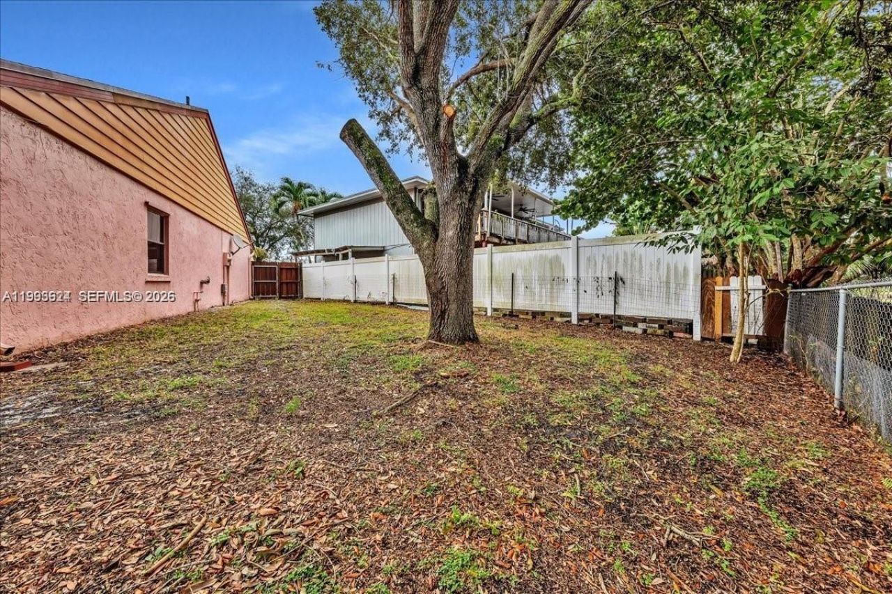 3930 NW 79th Way , Davie, FL 33024 Photo