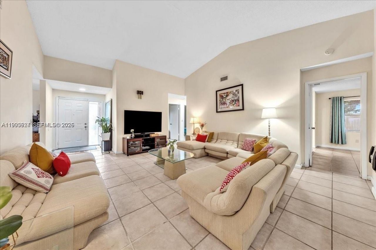 3930 NW 79th Way , Davie, FL 33024 Photo