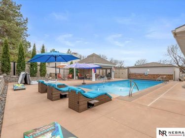 510 Hazelwood Drive , Lincoln, NE 68510