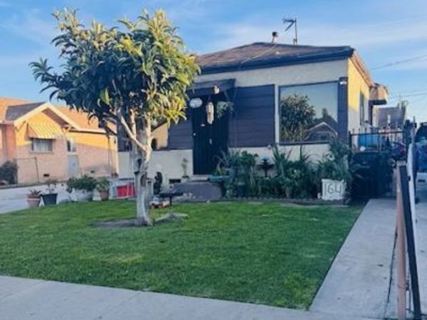 164 W 84th, Los Angeles, CA 90003