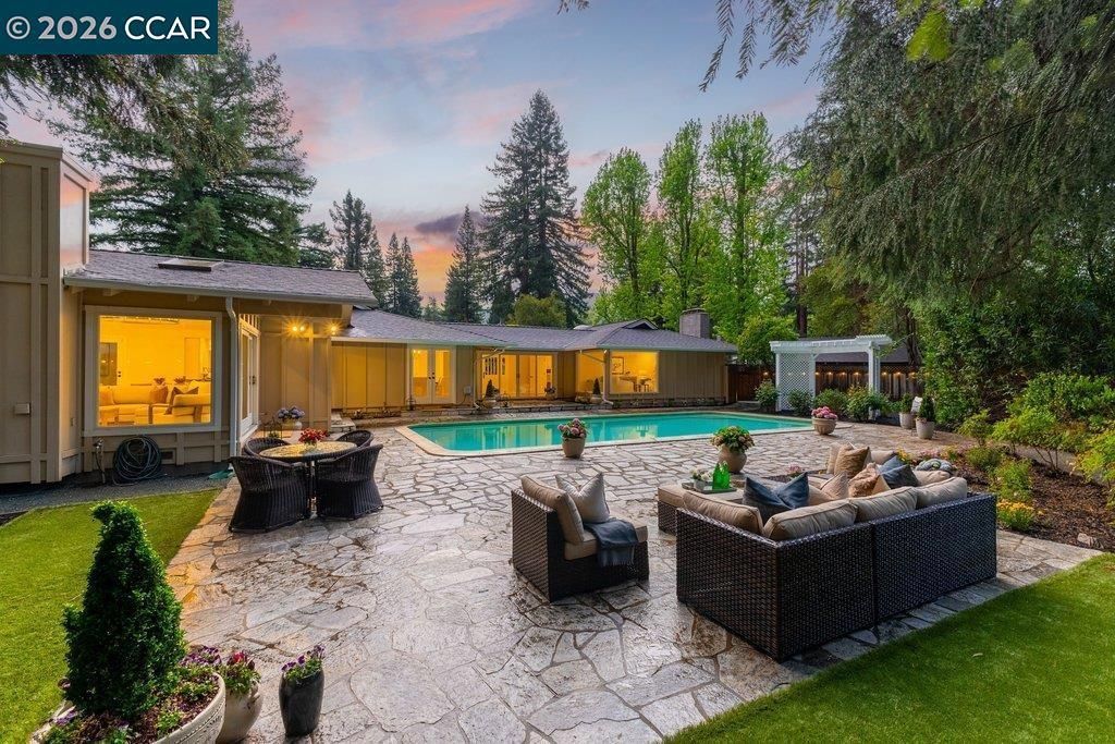 118 Alvern Court, Alamo, CA 94507 Main Photo