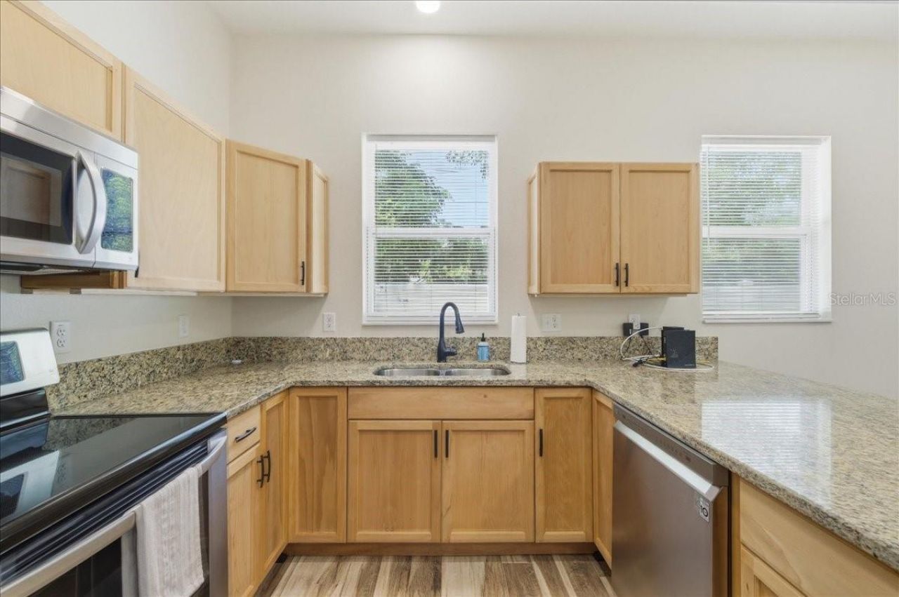 3706 13th Street N, Saint Petersburg, FL 33704 Photo