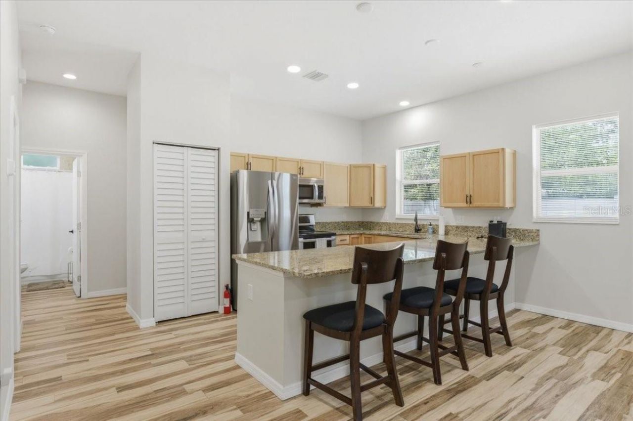 3706 13th Street N, Saint Petersburg, FL 33704 Photo