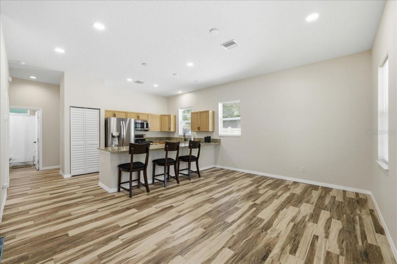 3706 13th Street N, Saint Petersburg, FL 33704 Photo