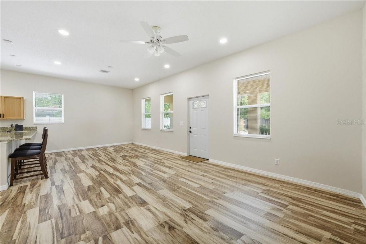 3706 13th Street N, Saint Petersburg, FL 33704 Photo