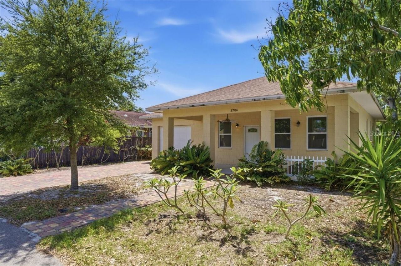 3706 13th Street N, Saint Petersburg, FL 33704 Photo