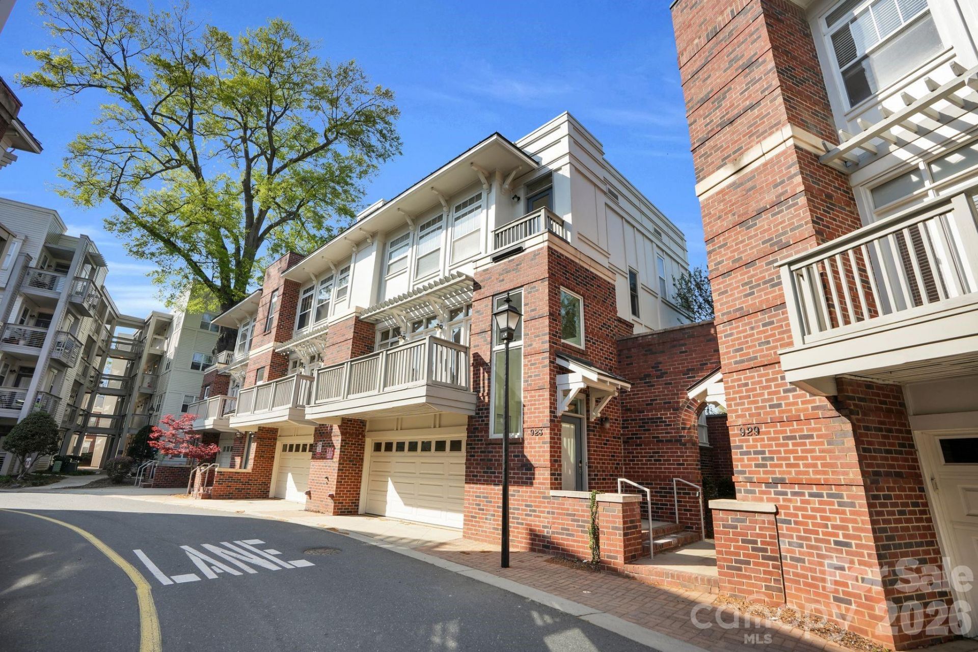 923 Gracie Way , Charlotte, NC 28204 Main Photo