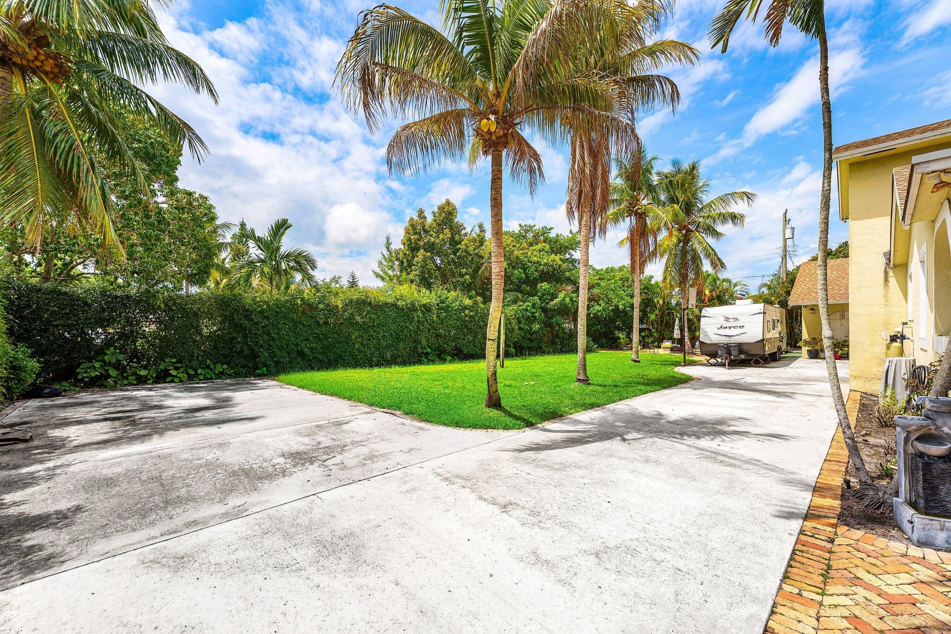 613 N 5th Street, Lantana, FL 33462 Photo