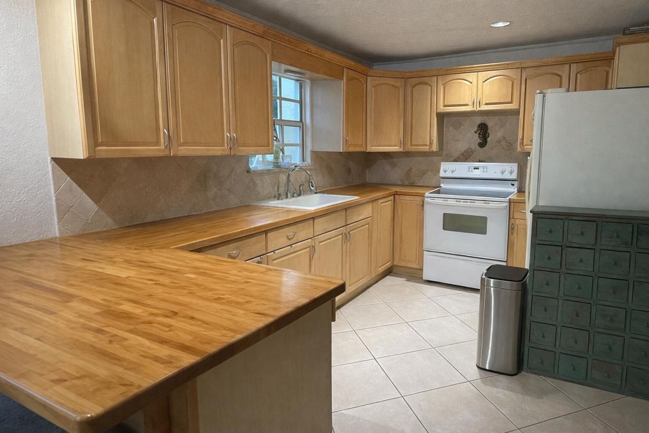 613 N 5th Street, Lantana, FL 33462 Photo