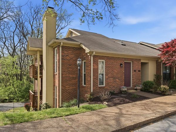201 Riverstone Ct, Nashville, TN 37214