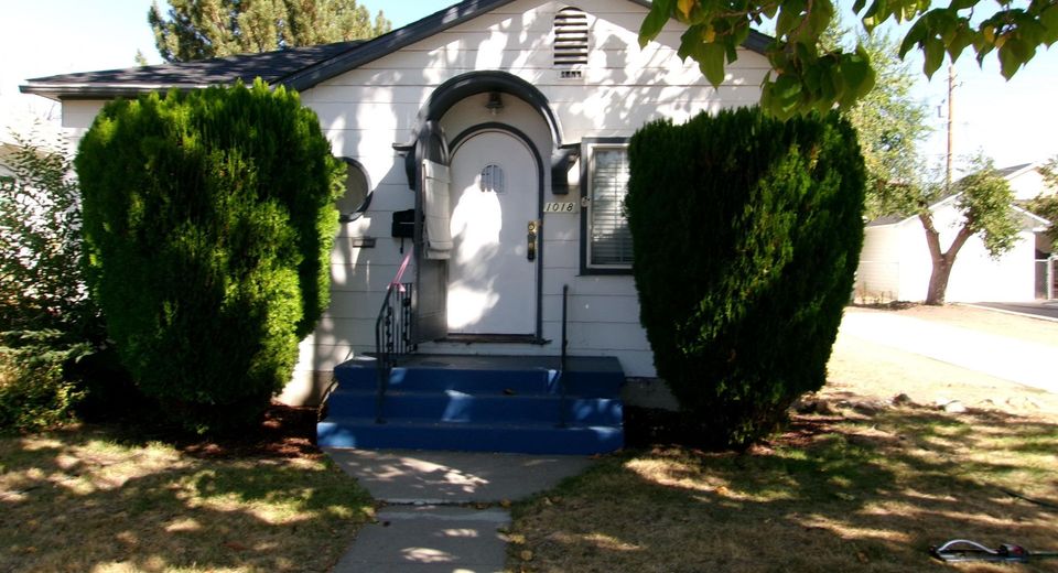 1018 E Street, Sparks, NV 89431 Photo