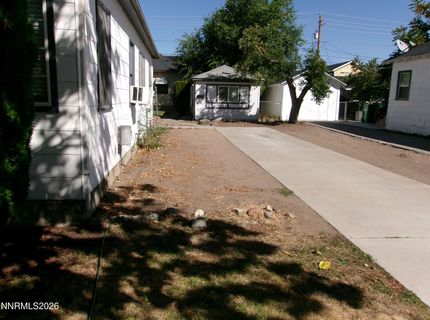 1018 E Street, Sparks, NV 89431 Photo