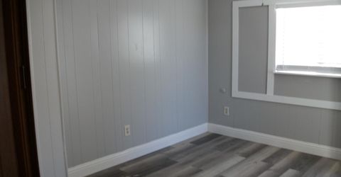 1018 E Street, Sparks, NV 89431 Photo