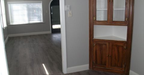 1018 E Street, Sparks, NV 89431 Photo