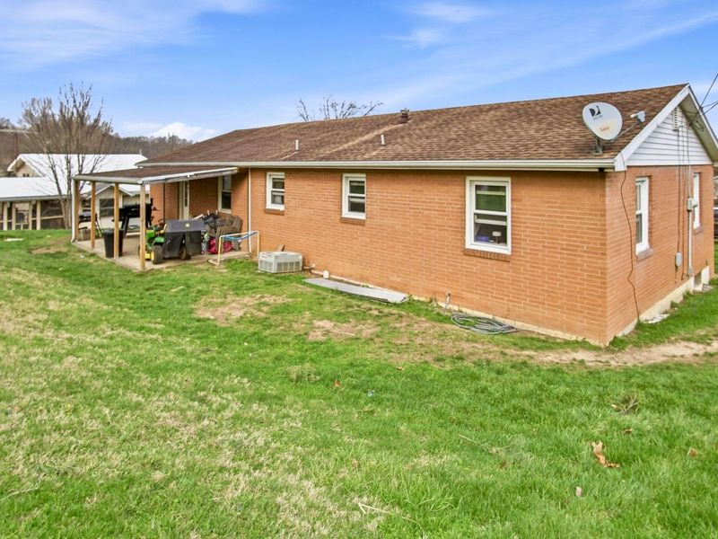 27 Marshdale Road, Zanesville, OH 43701 Photo 4