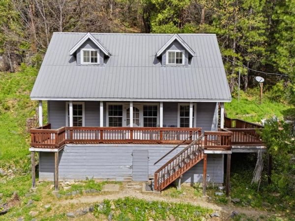 301-305 Main St, Sierra City, CA 96125