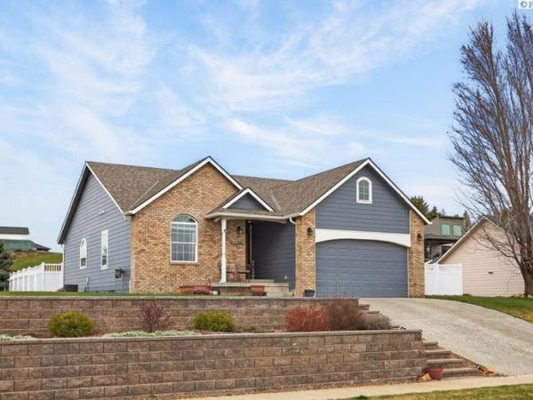 1126 Lake St., Colton, WA 99113