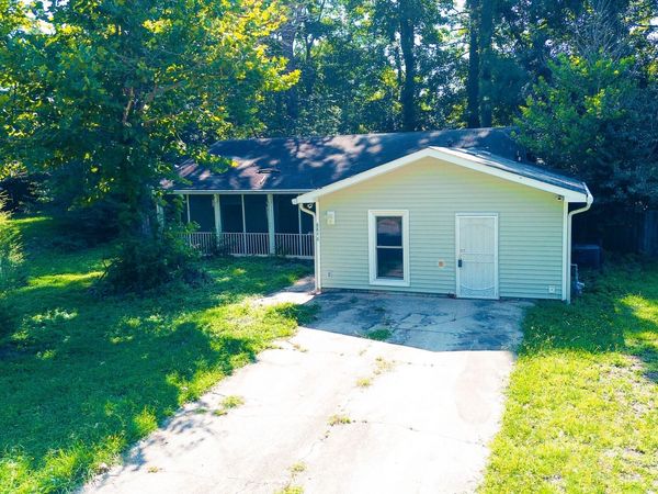 8846 Wesley Place, Jonesboro, GA 30238